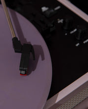 Cargar imagen en el visor de la galería, Crosley - Tocadiscos Crosley Voyager Bluetooth Doble - Rosa Amatista