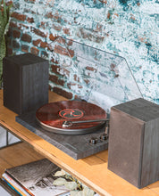 Cargar imagen en el visor de la galería, Crosley - Tocadiscos Crosley C62 Bluetooth - Negro
