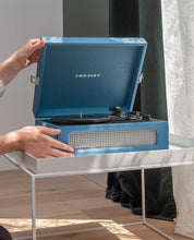 Cargar imagen en el visor de la galería, Crosley - Tocadiscos Crosley Voyager Bluetooth Doble - Azul lavado
