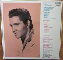 Cargar imagen en el visor de la galería, Caja Elvis | Collectors Gold | 3 × Vinyl
